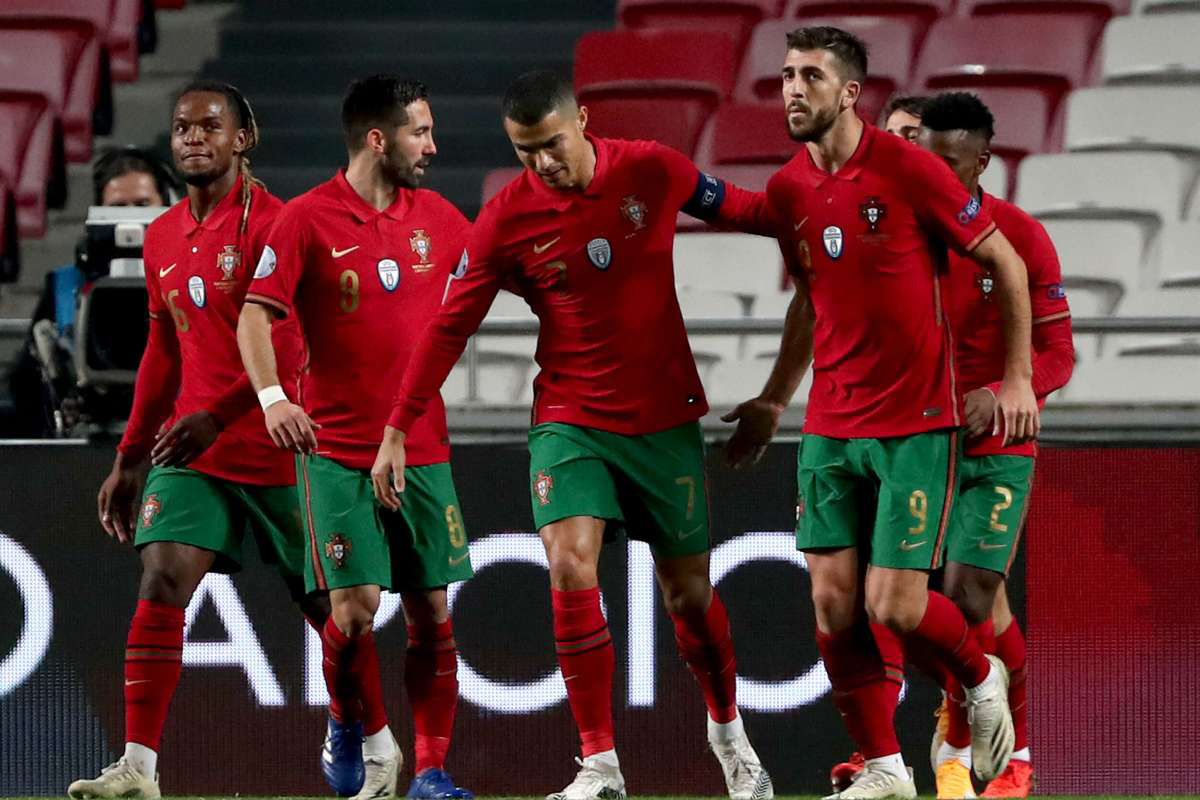 葡萄牙对乌拉圭的视频_葡萄牙vs乌拉圭2018_葡萄牙vs乌拉圭历史战绩